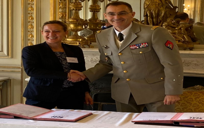 Eiffage s'engage auprès des militaires avec la signature du Manifeste ProMilès